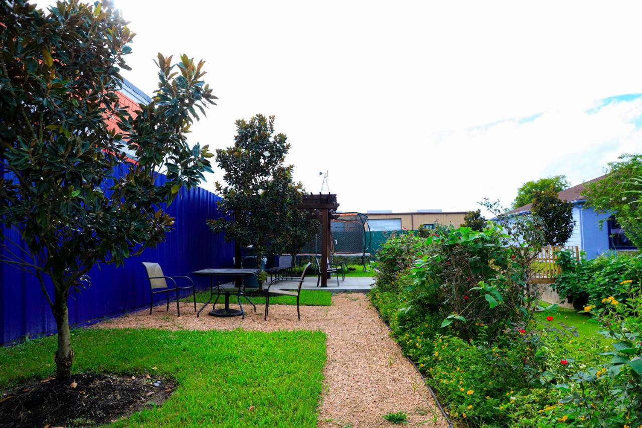 Scottish Inn And Suites Houston-Jones Road Louetta Ngoại thất bức ảnh