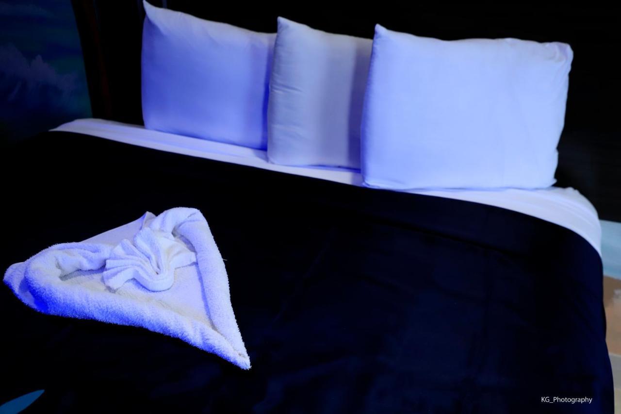 Scottish Inn And Suites Houston-Jones Road Louetta Ngoại thất bức ảnh