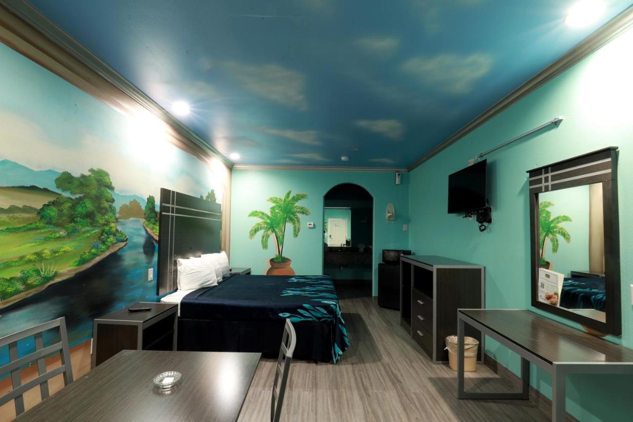 Scottish Inn And Suites Houston-Jones Road Louetta Ngoại thất bức ảnh