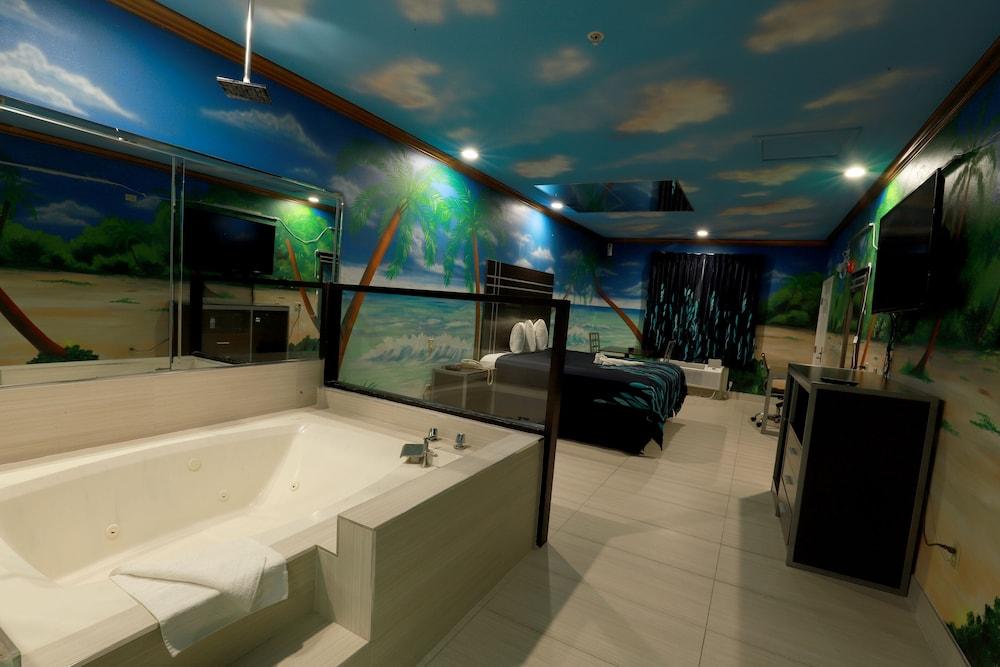 Scottish Inn And Suites Houston-Jones Road Louetta Ngoại thất bức ảnh